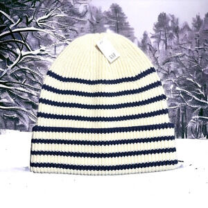 NWT GAP Unisex OS striped beanie, cream with black stripes all around